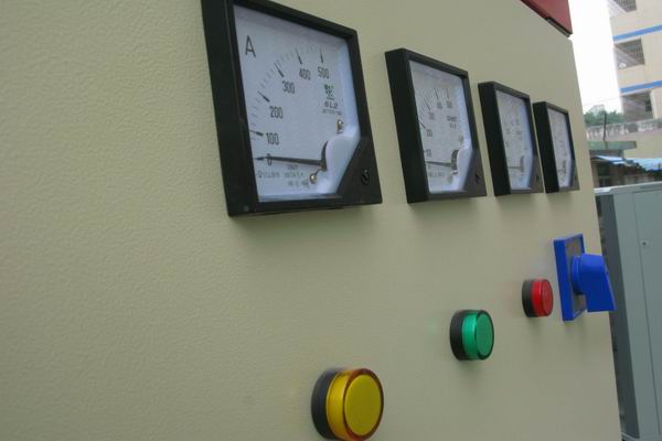 三元配电柜-3683讲讲配电柜注意事项